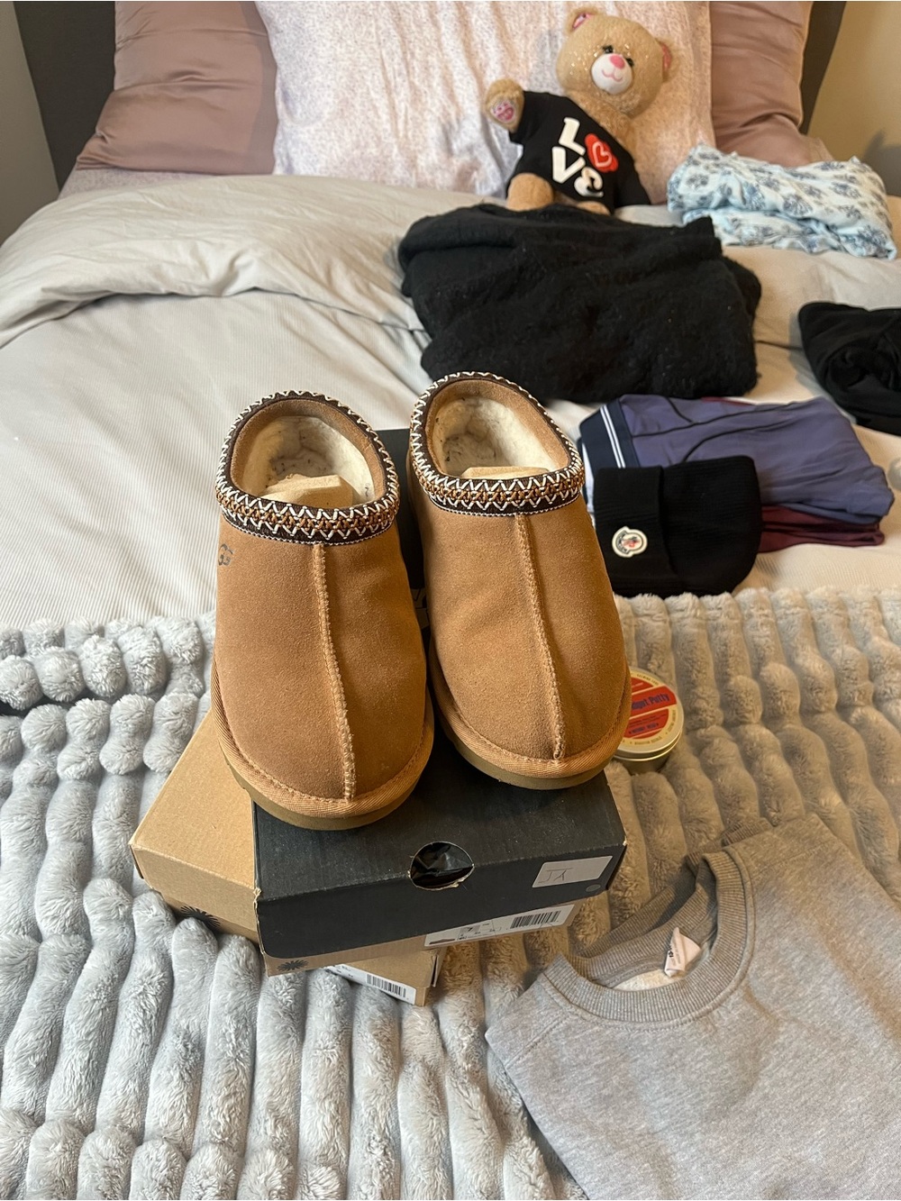 UGG Tasman Chestnut Slip-On Suede - Picture 2 of 6